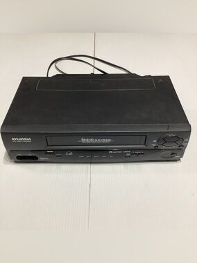 Sylvania 6261CVB 4-Head Hi-Fi 19 Micron VCR VHS Video Cassette Recorder